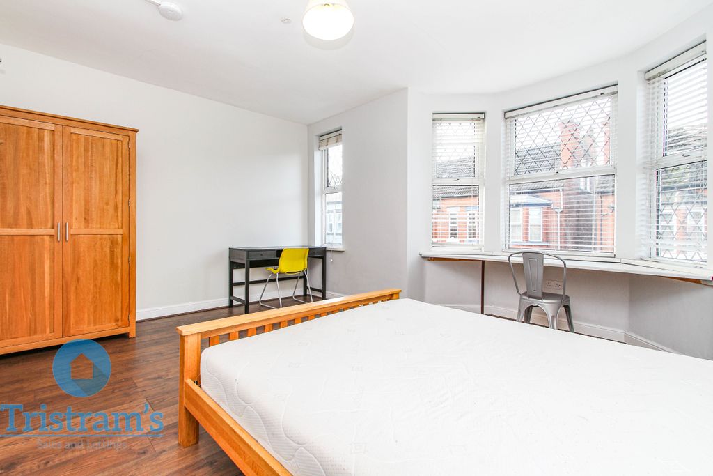 Property photo 1 of 22 Img_7954
