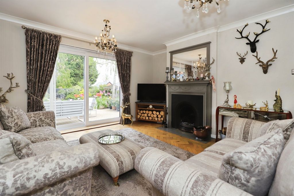 Property photo 2 of 22