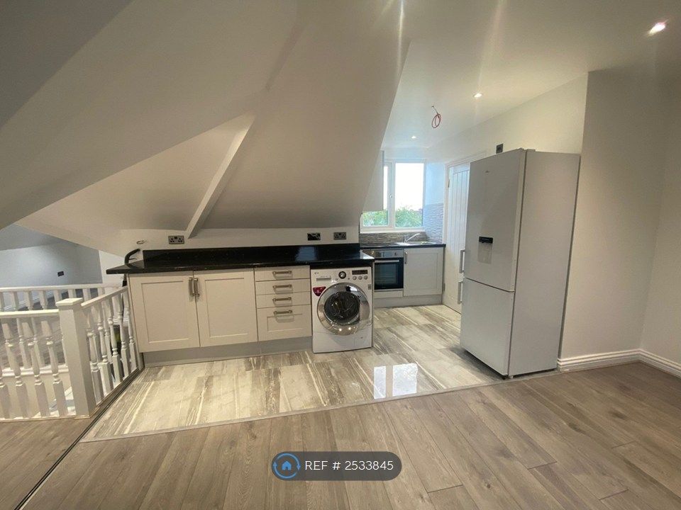 Property photo 3 of 11 Beautiful Open Plan Kitchen &amp; Living Room