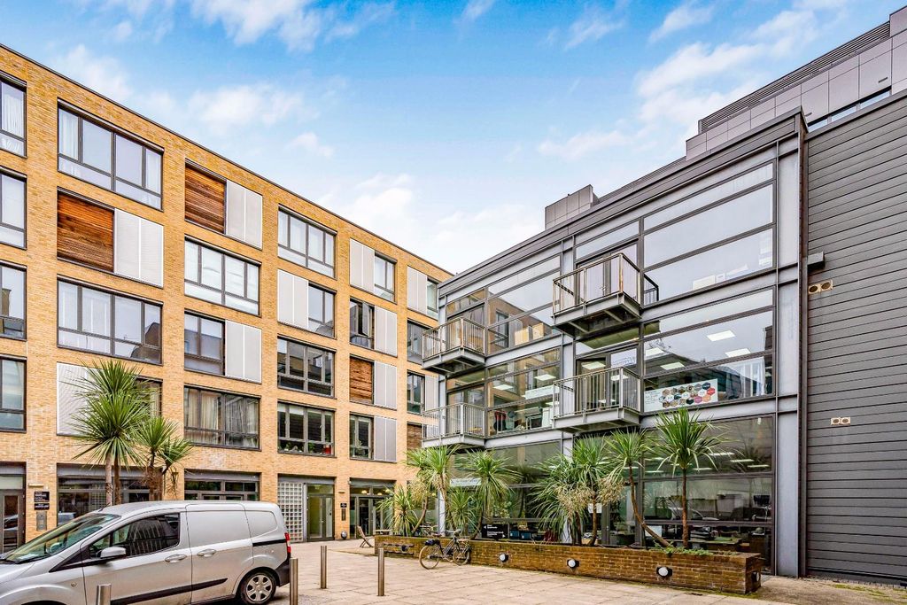 Property photo 2 of 18 2.Jpg