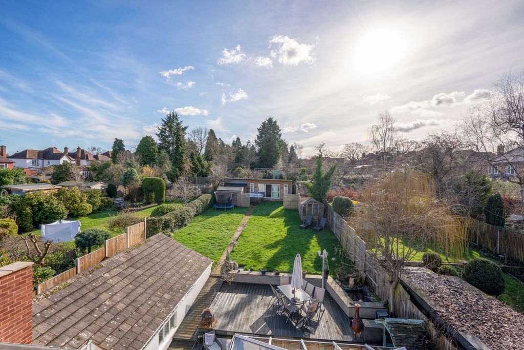 Property photo 2 of 30