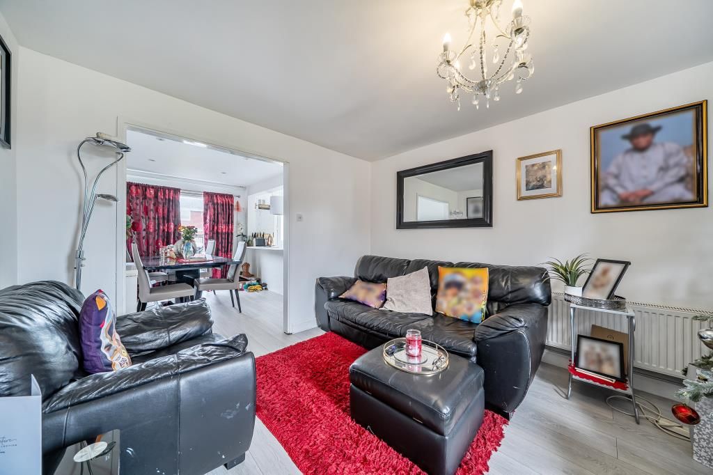 Property photo 3 of 20 Living Area