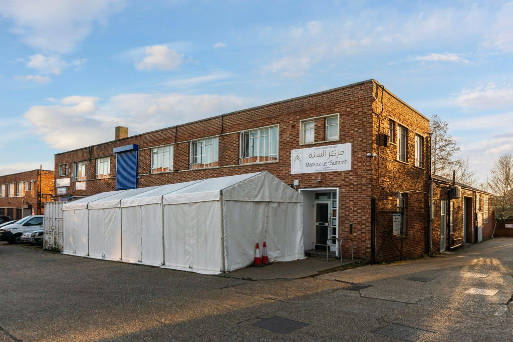 Property photo 2 of 12 P01.Jpg