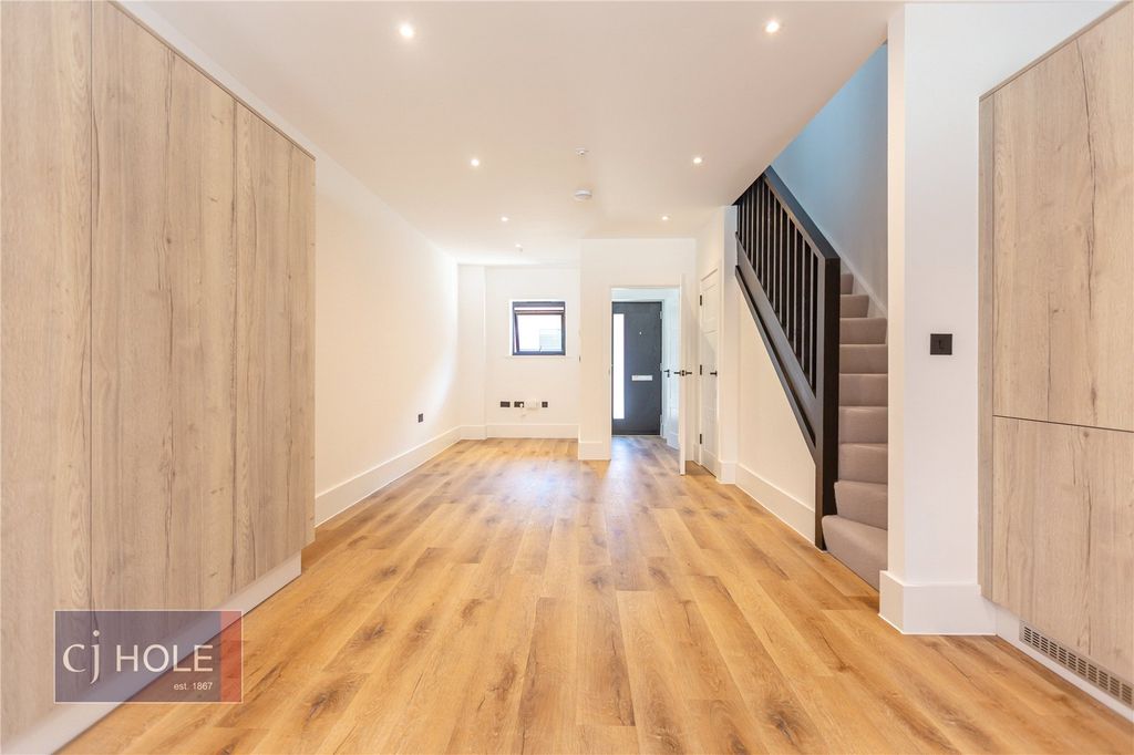 Property photo 3 of 12 Picture No. 66