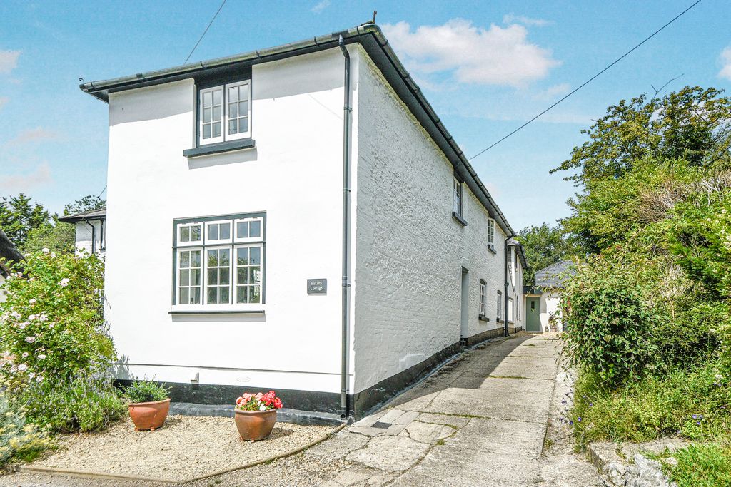 Property photo 1 of 39