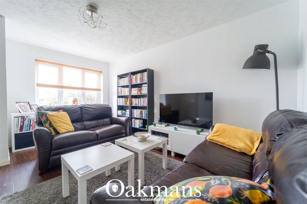 Property photo 3 of 28 Picture No. 04