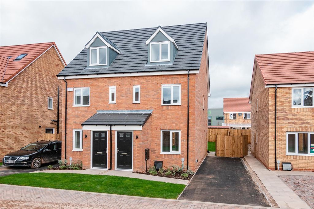 Property photo 1 of 14 P1600068.Jpg