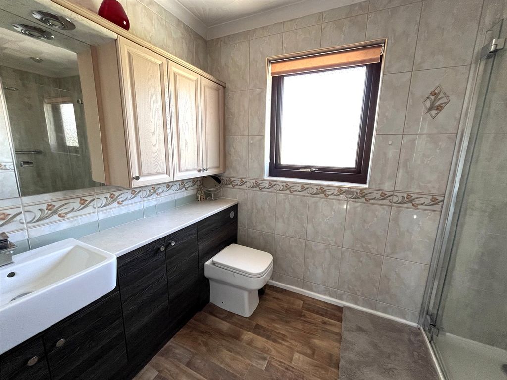 Additional image 10 of 4 bed detached house for saleGlenview Avenue, Pembroke Dock, Pembrokeshire SA72