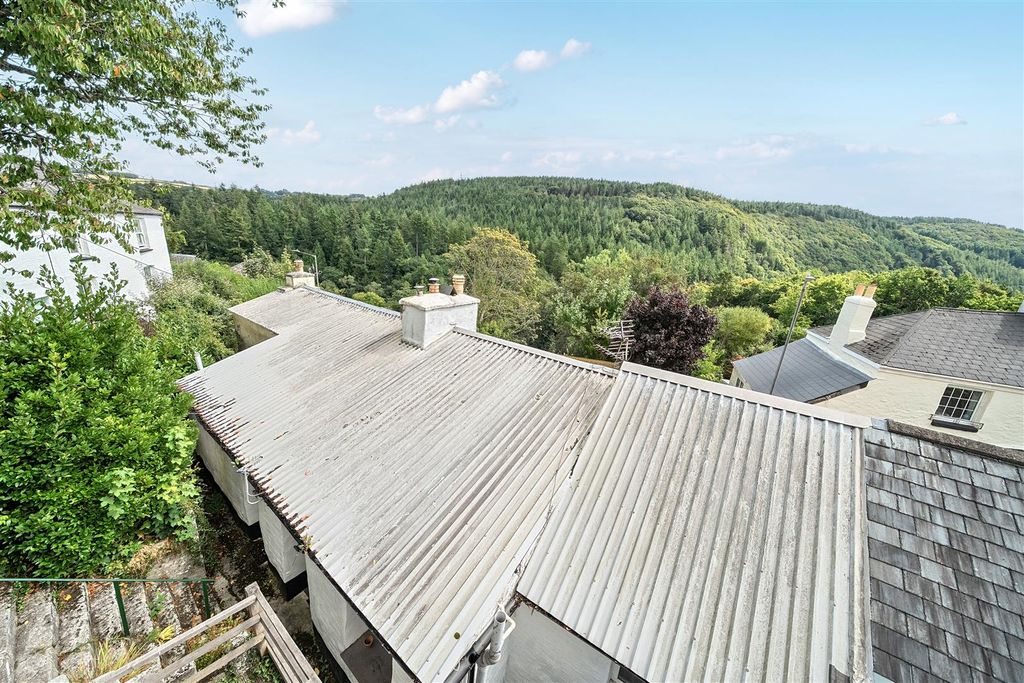 Property photo 2 of 14 View (2).Jpg