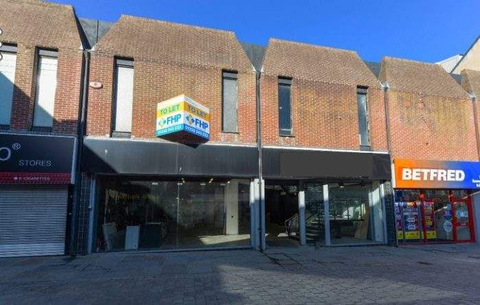 Property photo 1 of 2