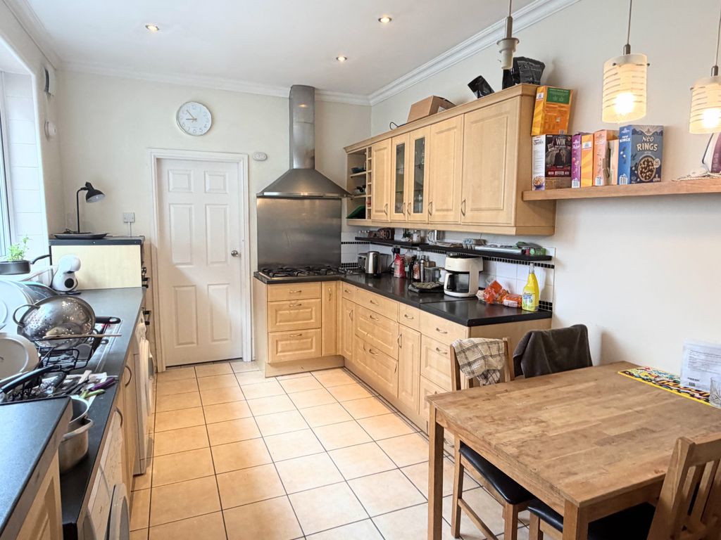 Property photo 3 of 14 Img_5246
