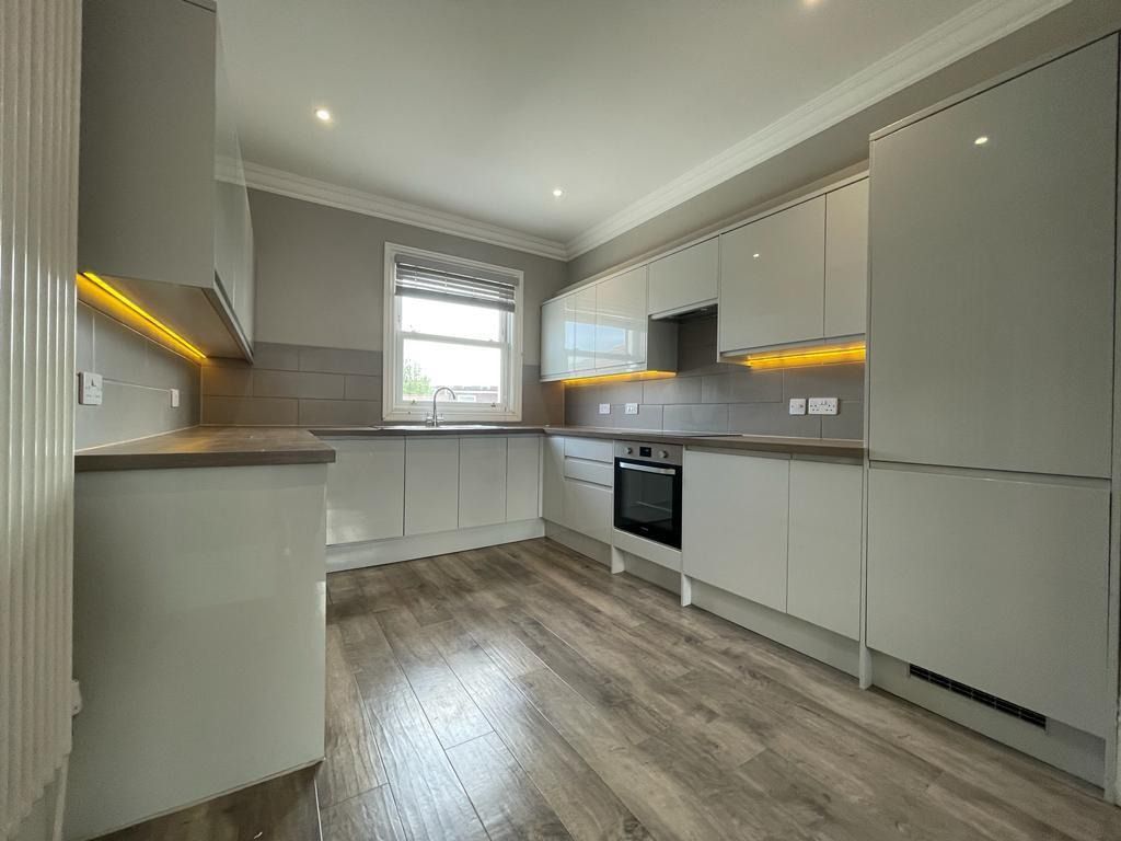 Property photo 1 of 31 4621720