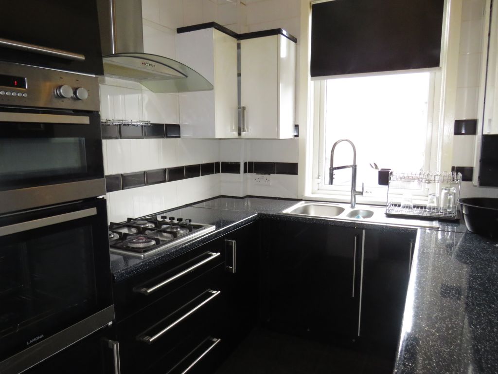 Property photo 2 of 10 Image