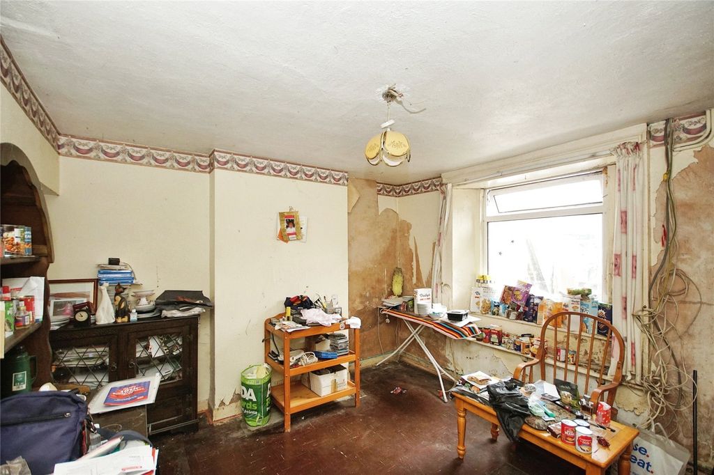 Property photo 3 of 7 Photography