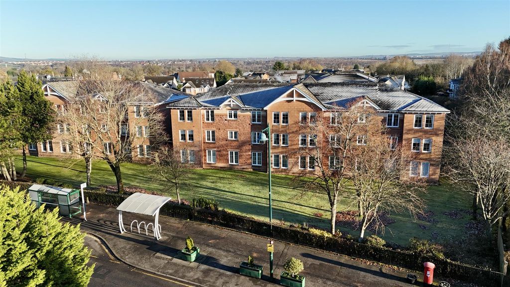 Property photo 1 of 22 External