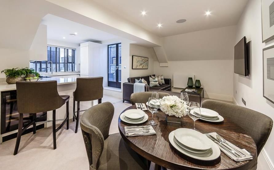 Property photo 1 of 7 86Nalbion Gate 1 14.01.Png