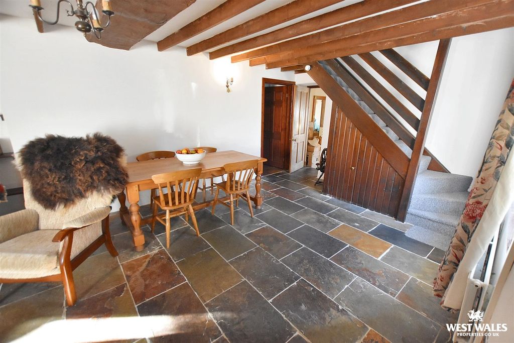 Property photo 3 of 26 8 (48).Jpg