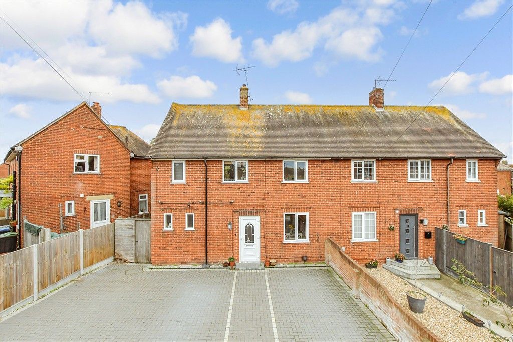 Property photo 3 of 12 External (Web) - Yes