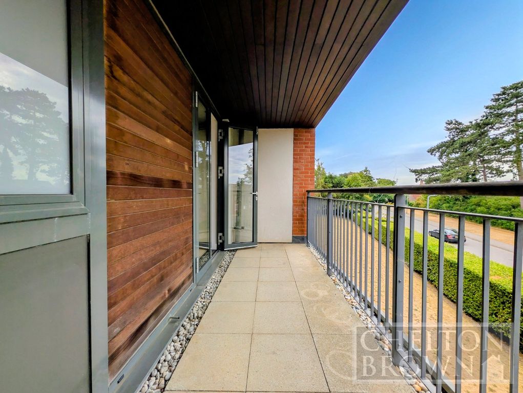 Property photo 2 of 27 Balcony