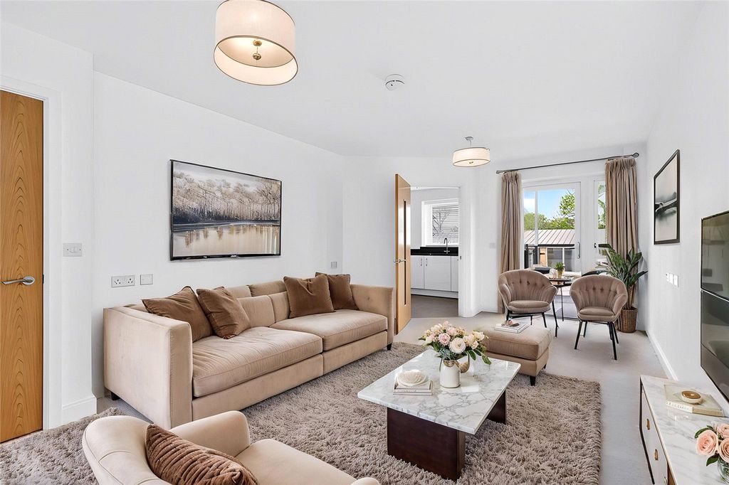 Property photo 1 of 22 Picture No. 03