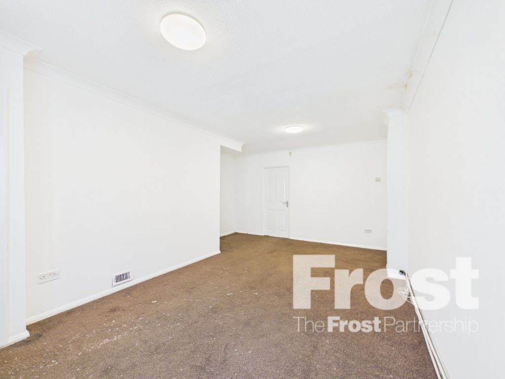 Property photo 2 of 11 Picture No. 08