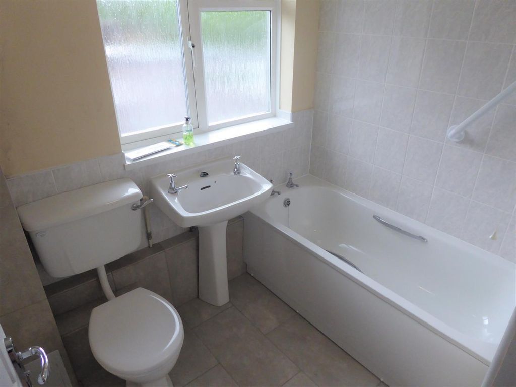 Property photo 2 of 8 Gbpbag8Gzxp4Cjfqtmvcff-Q0Va.Jpg