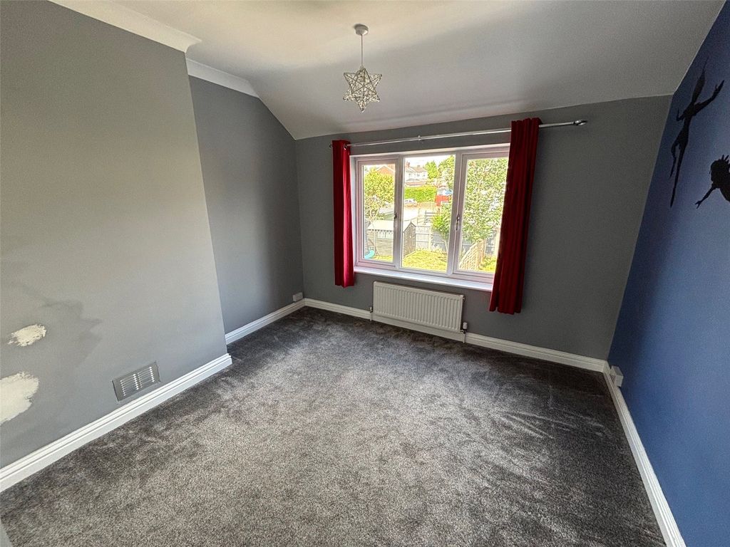 Property photo 3 of 12 Picture No. 08