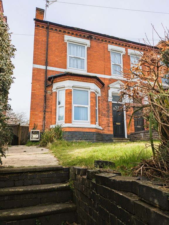 Property photo 2 of 8