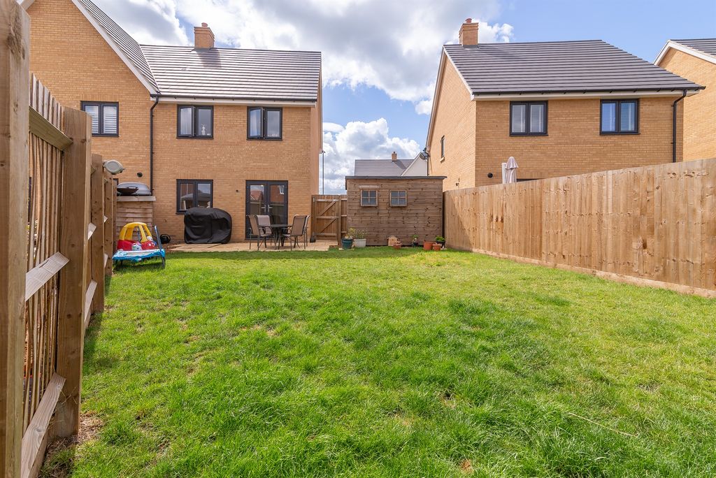 Property photo 2 of 16 Rear Garden