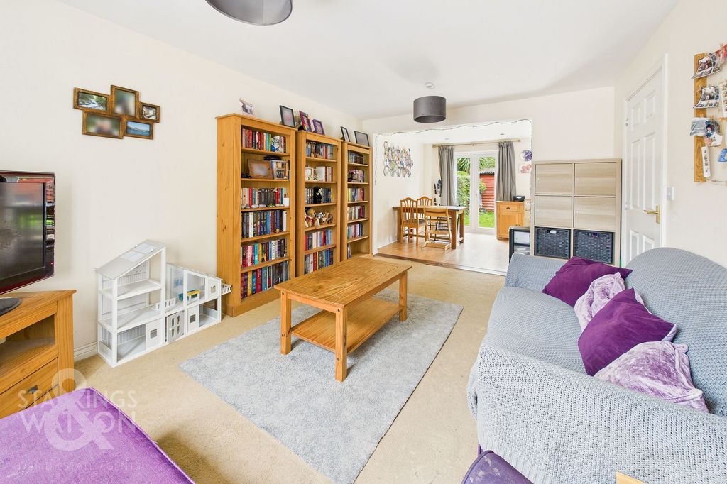 Property photo 1 of 27