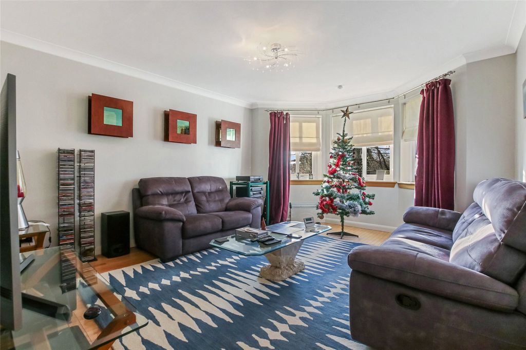 Property photo 2 of 21 Picture No. 05