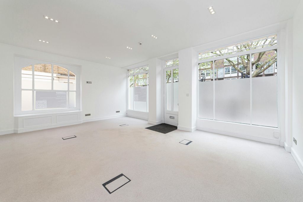 Property photo 2 of 18 Reception 3.Jpg