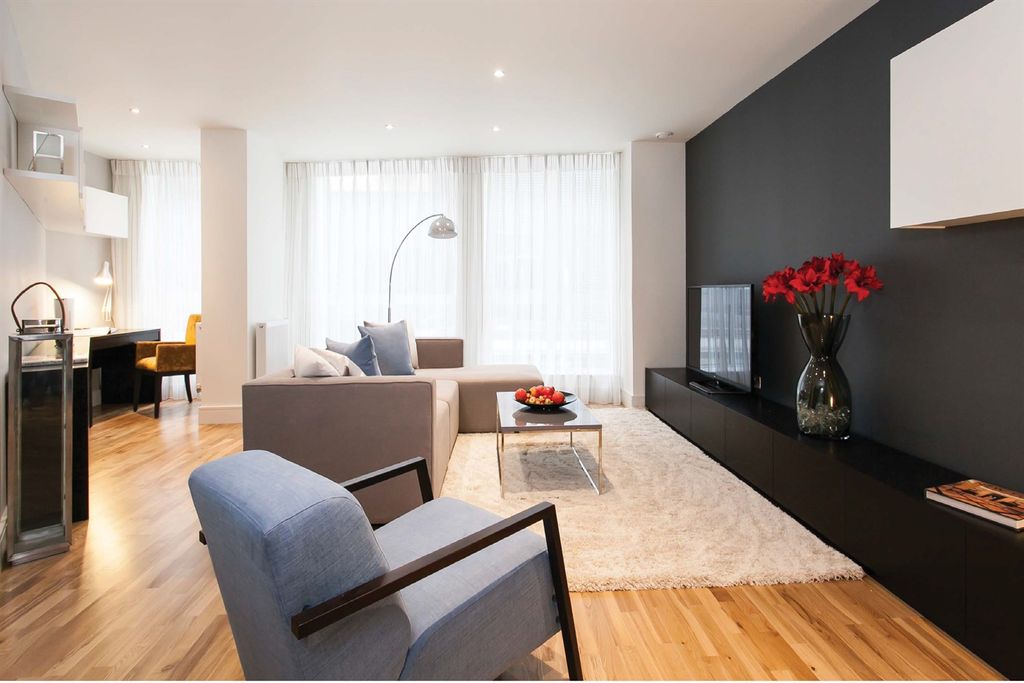 Property photo 1 of 4 (Main)