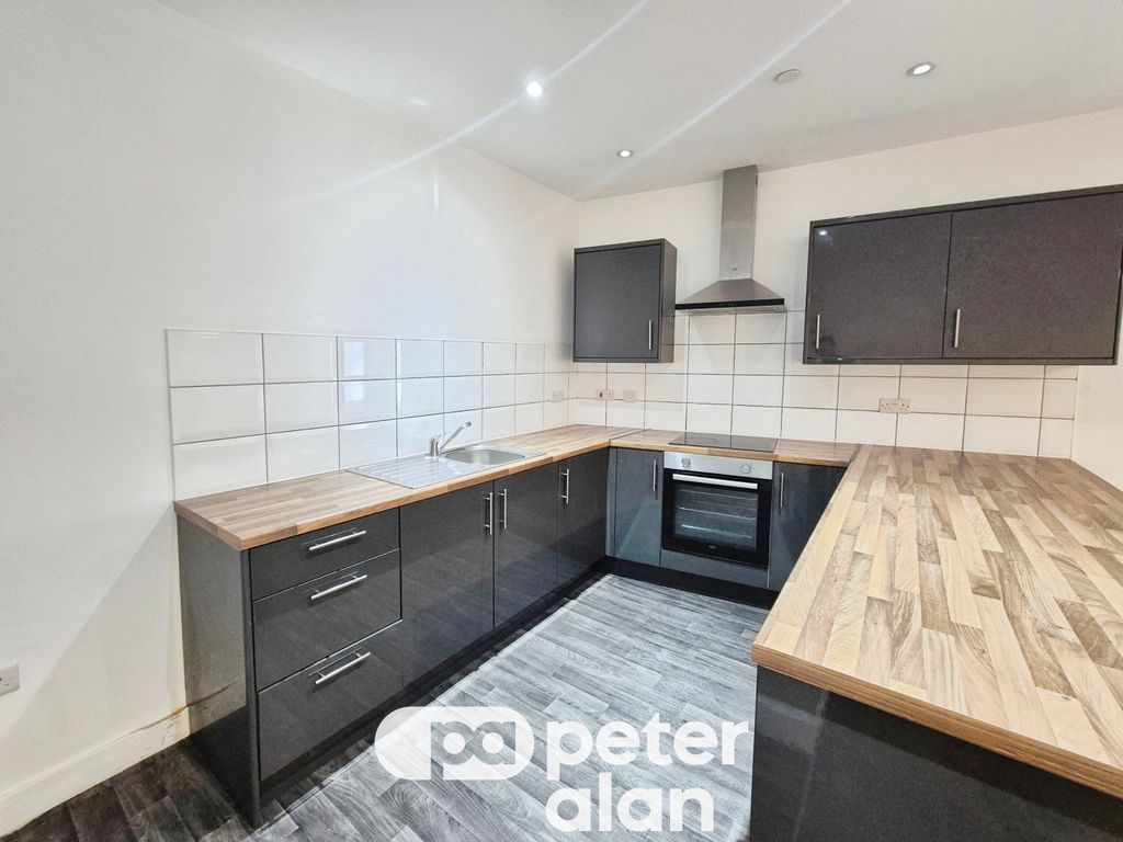 Property photo 2 of 9 Image