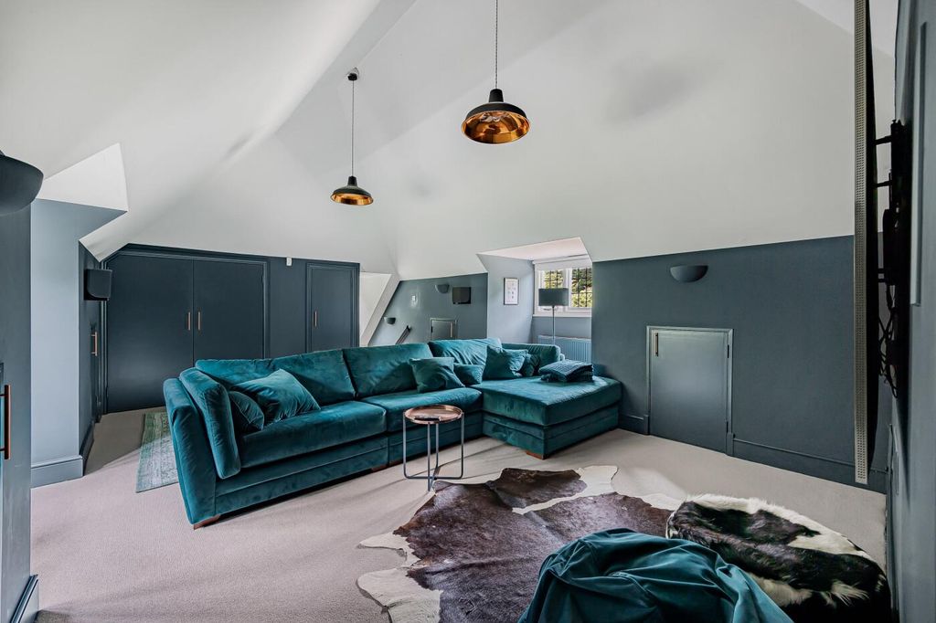 Additional image 22 of 7 bed detached house for saleHarpsden Woods, Harpsden, Henley-On-Thames, Oxfordshire RG9