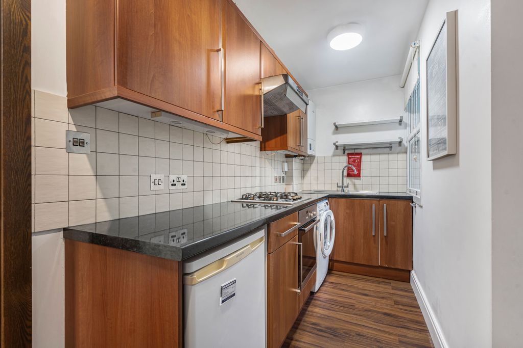 Property photo 2 of 7 11_67765