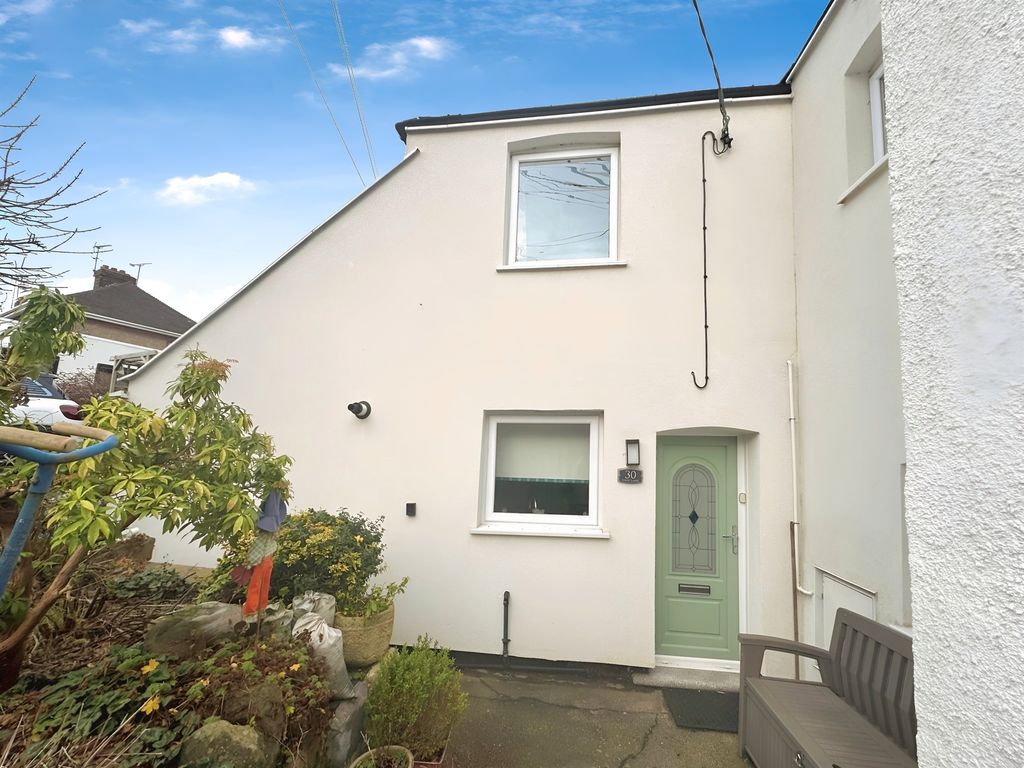 Property photo 1 of 18