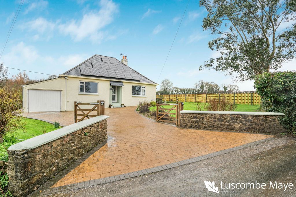 Property photo 1 of 24