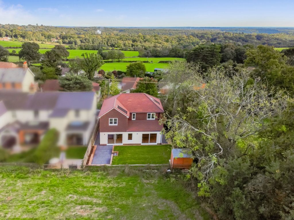 Property photo 1 of 29