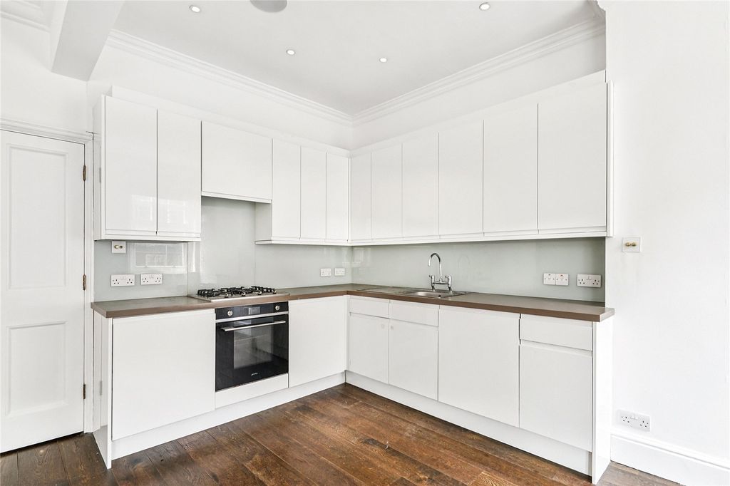 Property photo 3 of 16 Open Kitchen/Dining