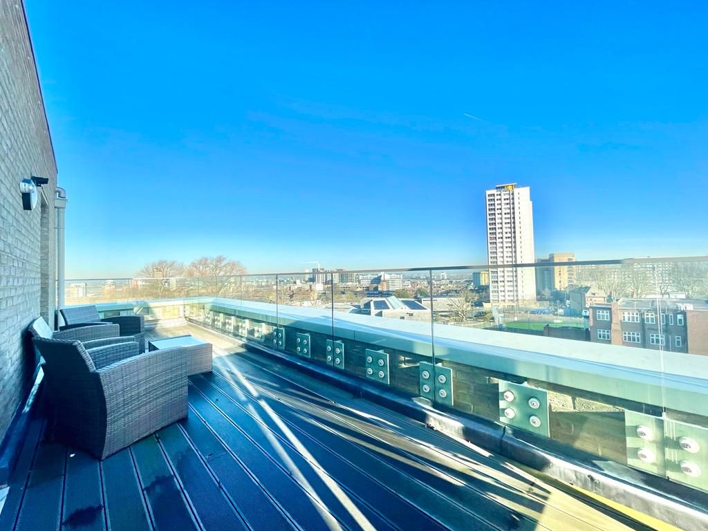 Property photo 2 of 12 Gallery