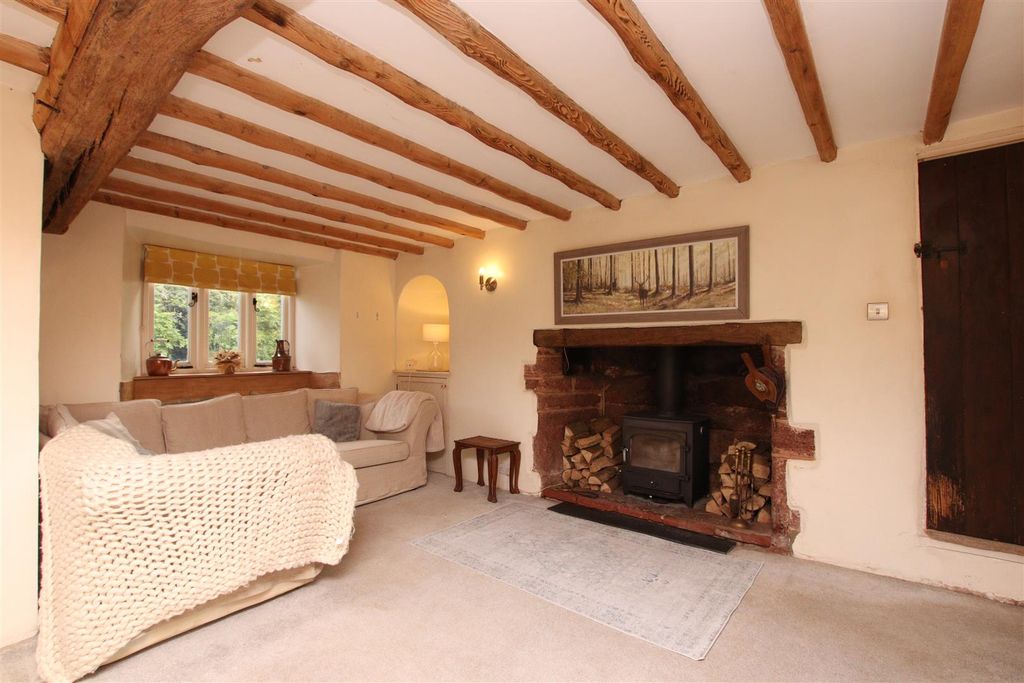 Property photo 2 of 15 Living Room_.Jpg