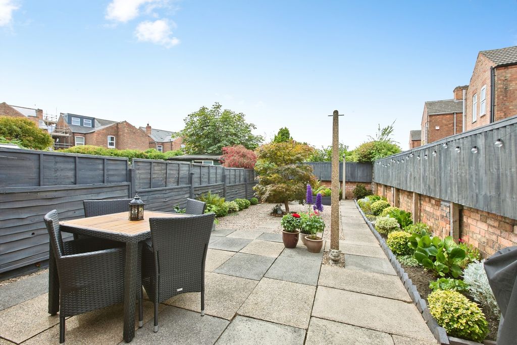 Property photo 2 of 15 Pbox-Img.Jpg