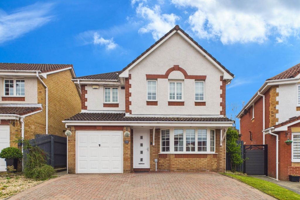 Property photo 1 of 30