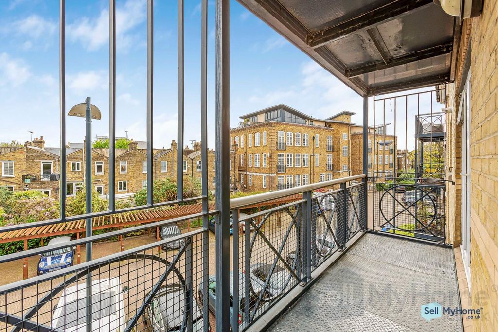 Property photo 2 of 19 Rent_My_Home-Flat_15__Lethaby_House-21