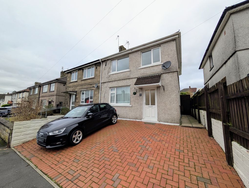 Property photo 1 of 8 1