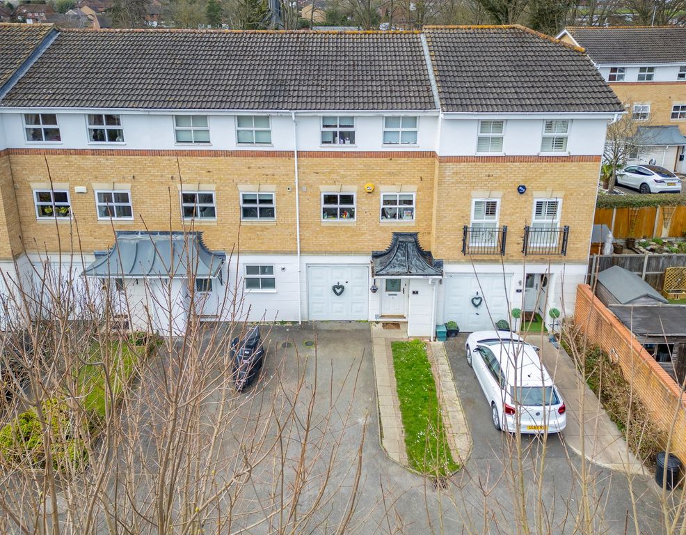 Property photo 1 of 23