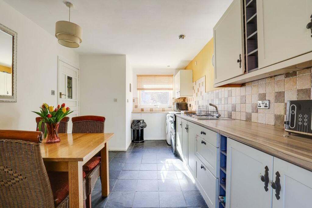 Property photo 3 of 9 Open Plan Kitchen & Dining Area