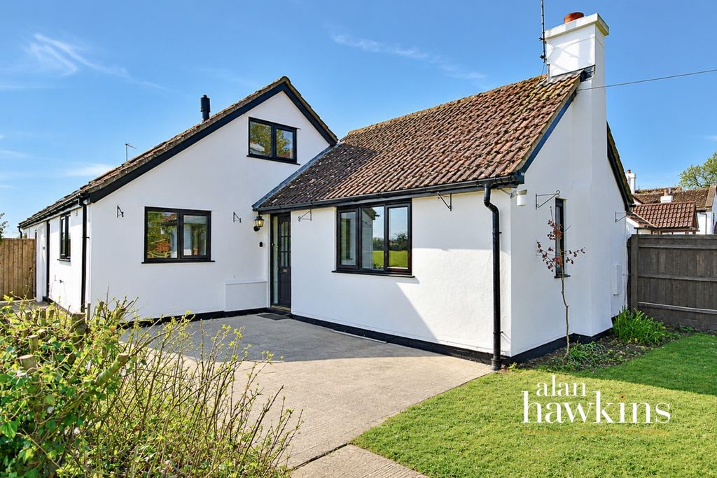 Property photo 1 of 12 Front
