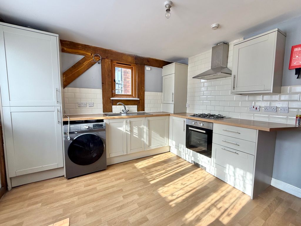 Property photo 3 of 10 Img_6946